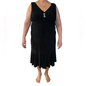 Elegant Black Midi Dress